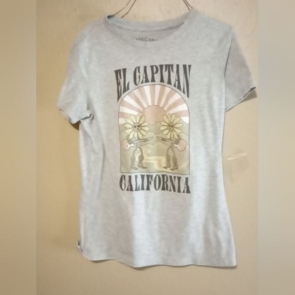 Aeropostale‎ comfortable tee, size Large, Juniors - Picture 1 of 3